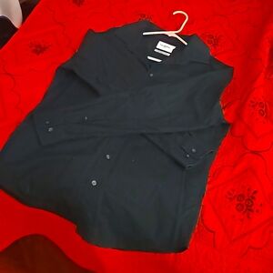 Black Long-Sleeve Shirt Button up